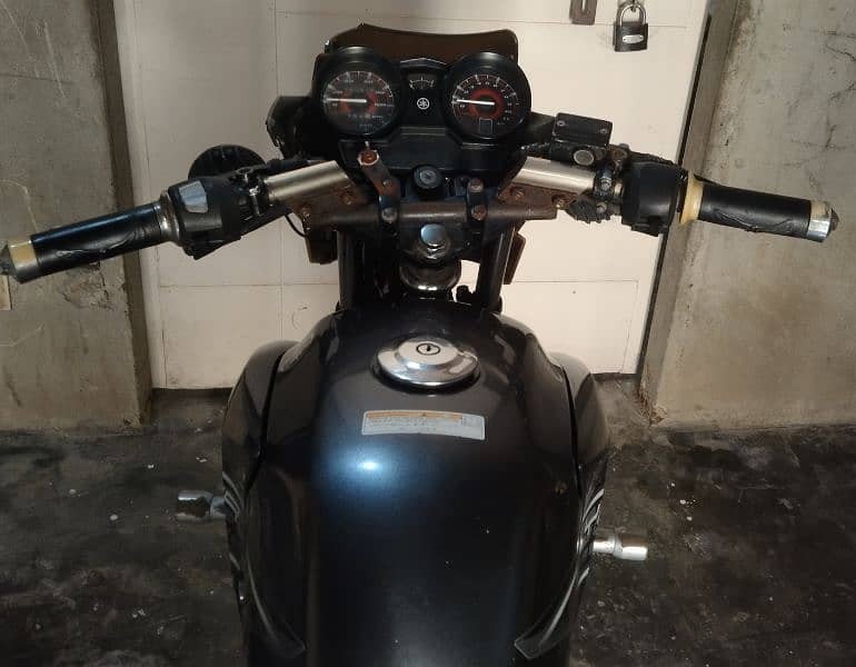 YBR 125 5