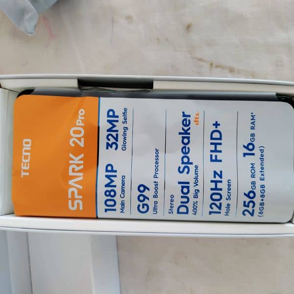 mobile phone sell techo spark 20 pro new box and proper equipment new 7