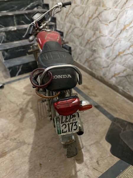 Honda cd 70 2009 Model. Read add completely 3