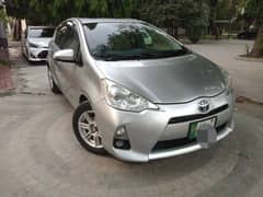 Toyota Aqua 2013/2017, Full options like zero meter