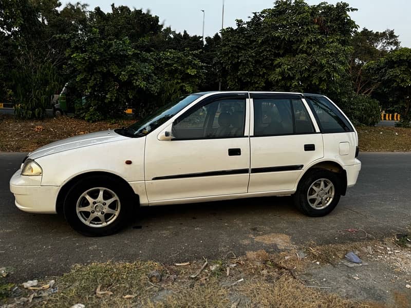 Suzuki Cultus VXL 2011 4