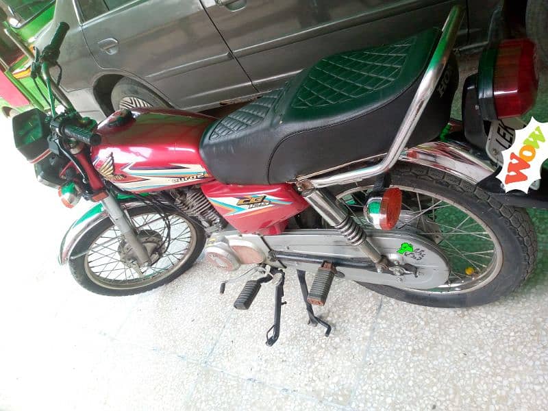 Honda 125 16 model urgent sale condition 10/10 0/328/4379/701 2