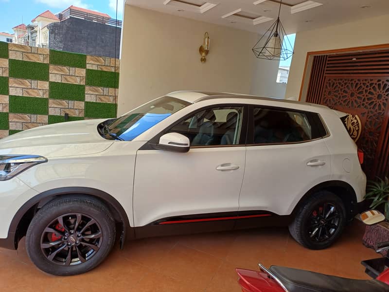 Chery Tiggo 4 Pro 2022 1.5 l turbo 3