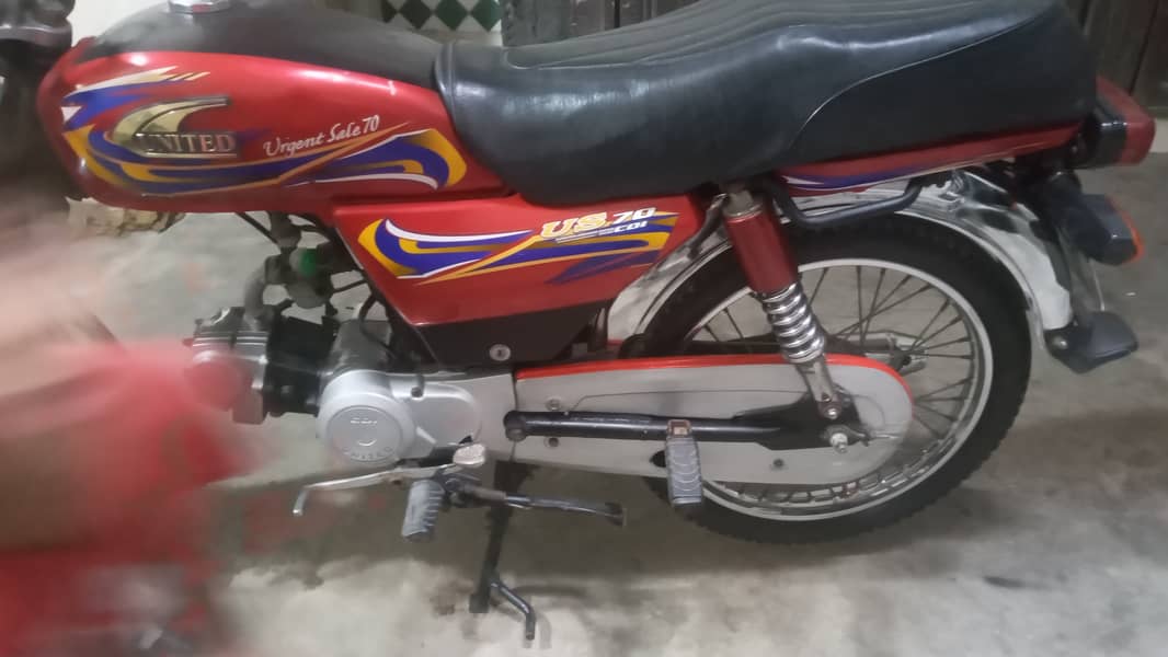 United motor baik 2021 wala striker dacomant original 1