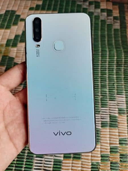 Vivo y 17 3