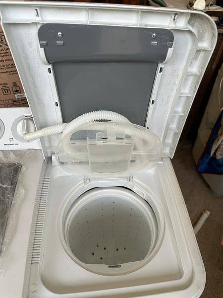 Kenwood Semi Auto Washing machine & Spinner kwm-1010sa 9