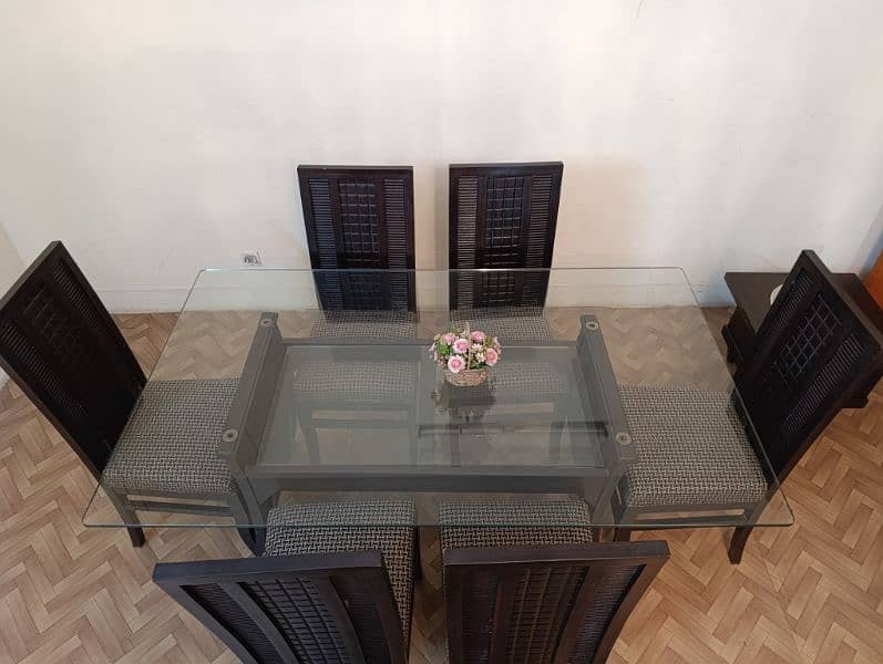 Dining table 3