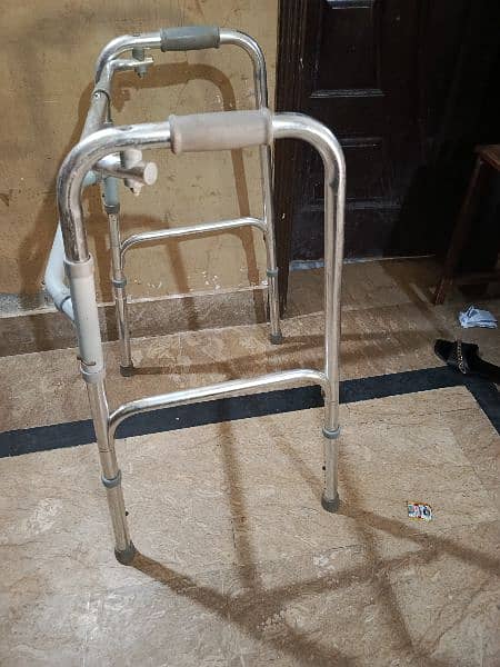 walker is for sale in very good condition 4