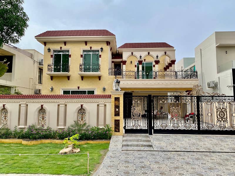 1 Kanal Slightly Used Unique Spanish Design House For Sale At Prime Location In DHA PHASE 5Lahore 0