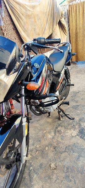 Yamaha ybr 125 1