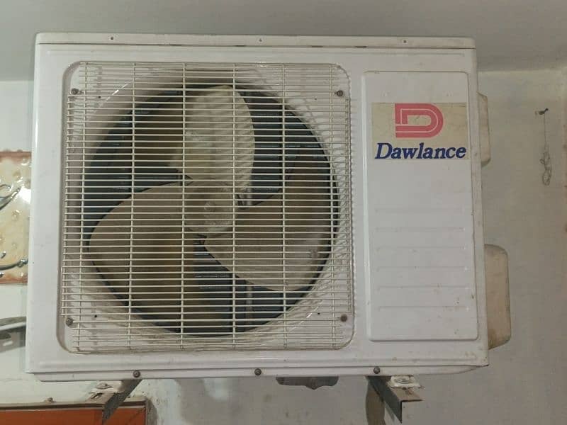 Dawlance 1 ton air conditioner 3