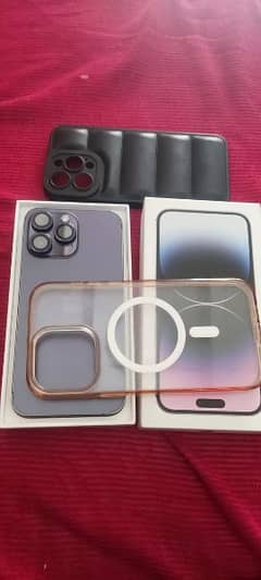 iPhone 14 promax complete Saman box and cable