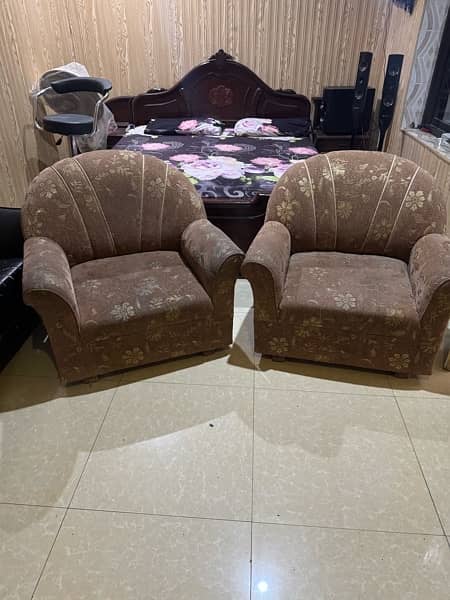 sofa chairs good condition 03180779738 0