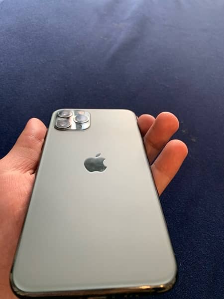 i phone 11 pro 4