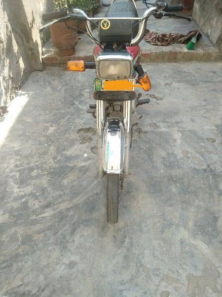 Honda 70 bike good condition 3