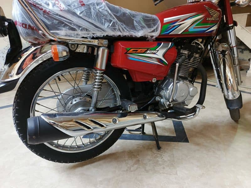 Honda 125  23 model for sale 7