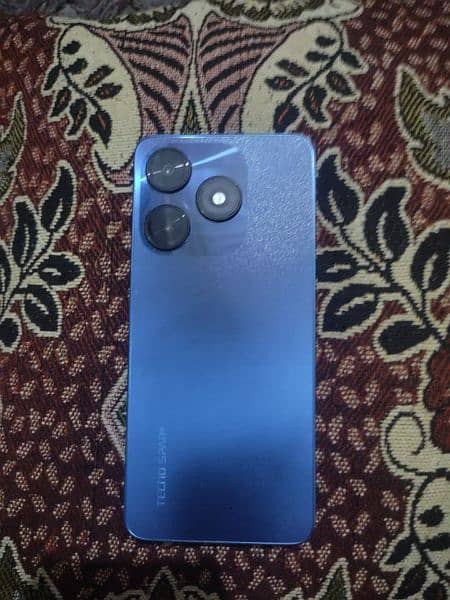 Tecno spark 10 (4+4=128) Only mobile with cnic copy 4