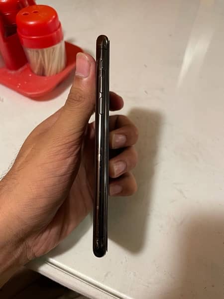 iPhone 11 pro 64 gb Jv 0