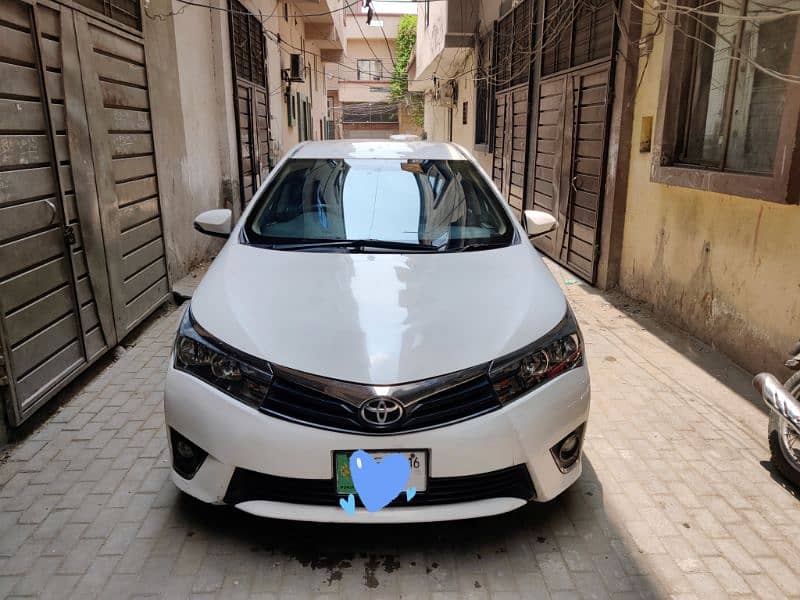 Toyota Corolla Altis 2016 1