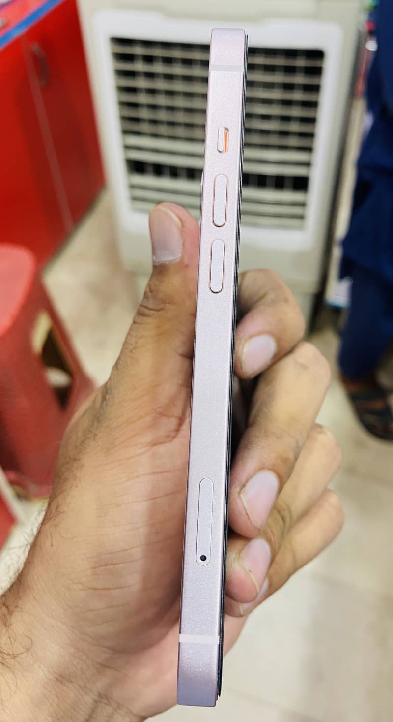 iPhone 13 128GB pink colour 2