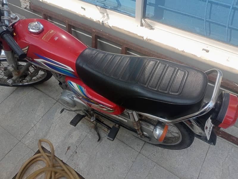 Honda 125 6