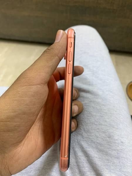 IPhone Xr 64 GB 5