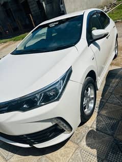 Toyota Corolla GLI 2018 Super White