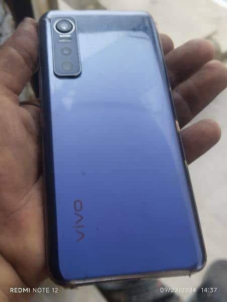 vivo y73
s 8gb 256 1