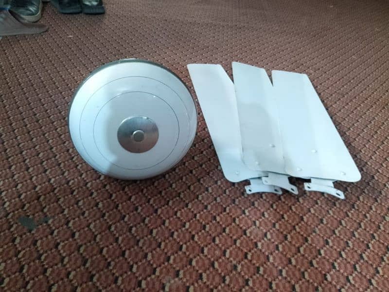 Ceiling fan superb condition 1