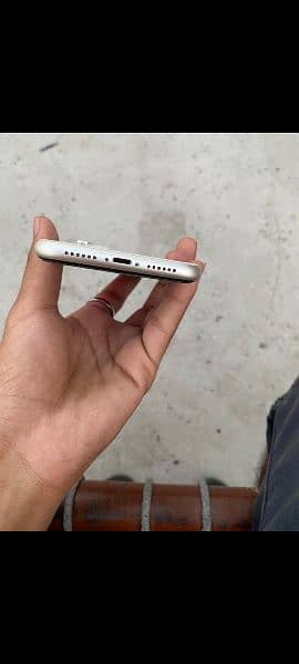 iphone 11 128 gb non pta 4