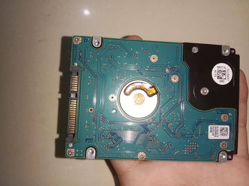 1tb laptop hard disk new condition 1