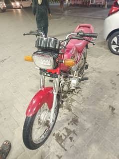 YAMAHA JUNOON FOR SALE IN MINT CONDITION