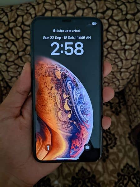 Iphone Xs max 256 gb pta approved 1