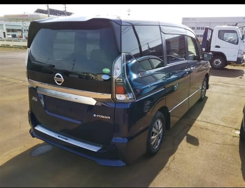 Nissan Serena Highway Star 1200cc Hybrid 8