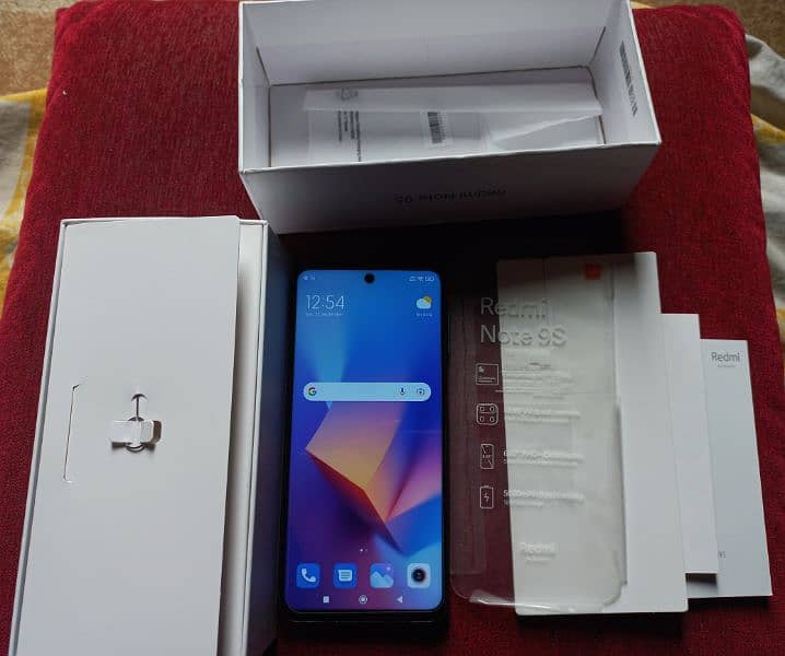 Brand New Box Packed Xiamoi Redmi Note 9S 4