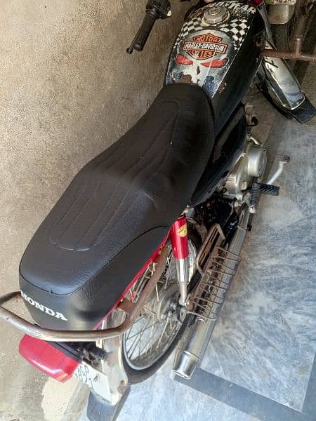 Honda 70 full new  condition 4