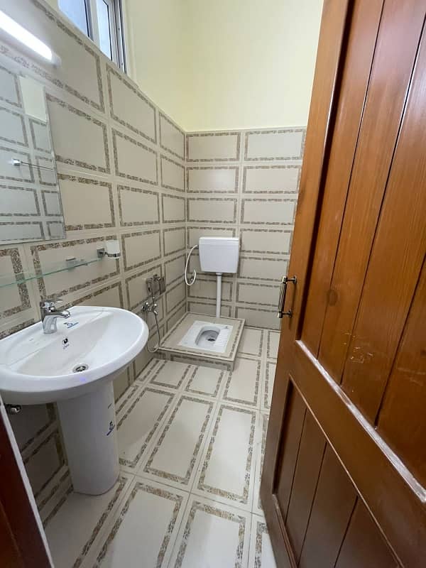 Prime Location 7 Marla House Available In Arbab Sabz Ali Khan Town Executive Lodges For Sale 1