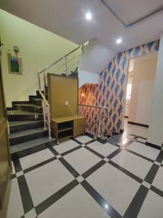 5 Marla Upper Portion Lower Lock is Available For Rent In AA Block Bahria Town Lahore 0