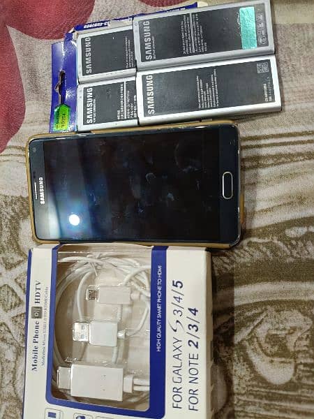 Samsung Galaxy Note 4 (With Extra Accessories) 0