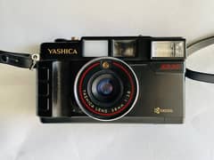 yashica 0