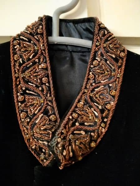 black velvet sherwani with turbun 3