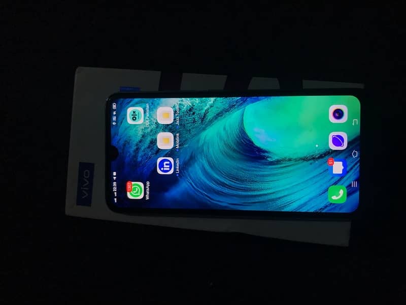 vivo s1 4gb/128gb Condition 10/10 with complete Box 2