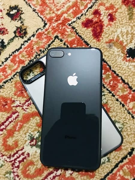 iPhone 8plus 1