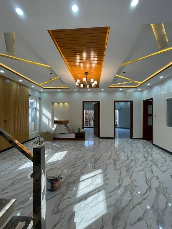 Prime Location 10 Marla House For Sale In Arbab Sabz Ali Khan Town Executive Lodges Peshawar 3