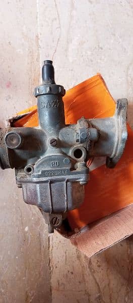 Honda 125 carburettor 3