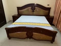 wooden good condition bed