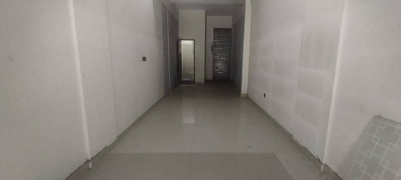 CHANCE DEAL 500 SQFT SHOP FOR RENT 3