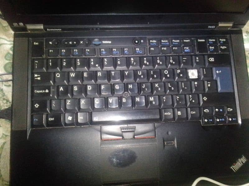 Lenovo ThinkPad T410i 1