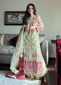 Kurta Set for Women by Agha Jaan