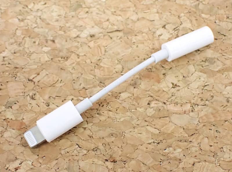 Apple iPhone iPad 3.5mm AUX Lightning Adapter Converter Splitter 0